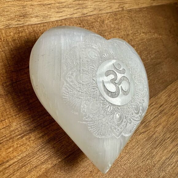 ETCHED SELENITE HEART CRYSTAL OM - Picture 2 of 7